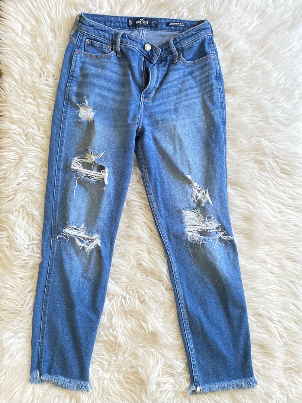 Hollister High Rise Mom Jeans